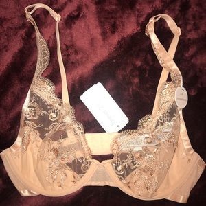 Forever 21 Sexy Nude Bralette 32B